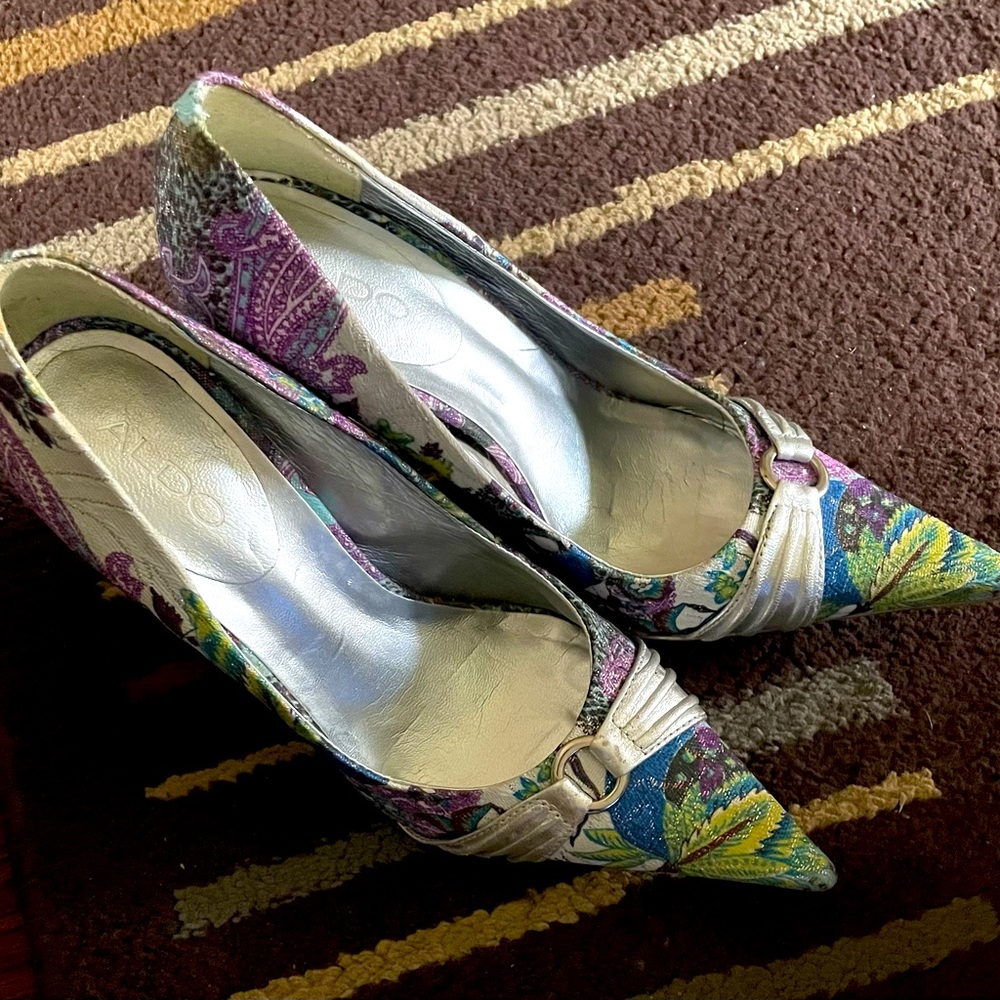 ALDO multi color stilettos size 8